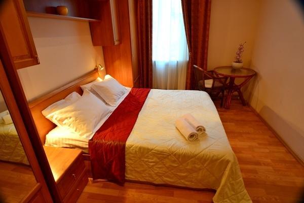 Апартаменти Premium Rent In Kiev Centre - Kiev Номер фото